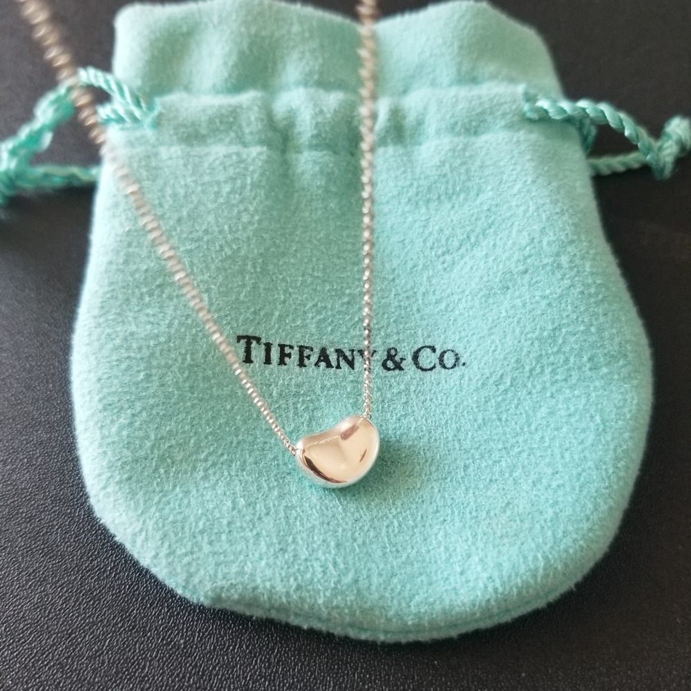 Tiffany & Co. Elsa Peretti Bean Necklace - Picture 1 of 11